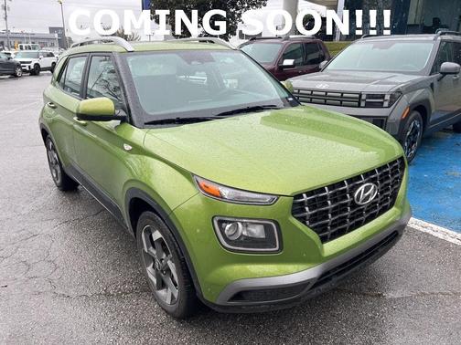 2024 Hyundai VENUE SEL
