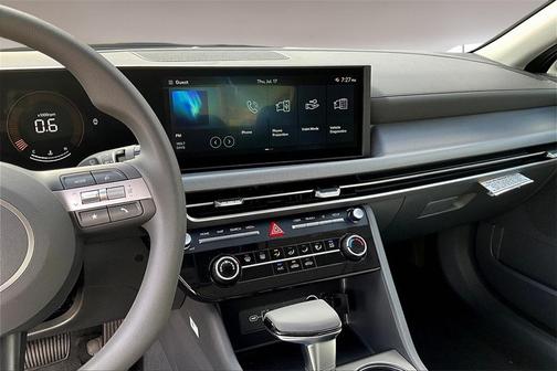 2025 Hyundai SONATA SE