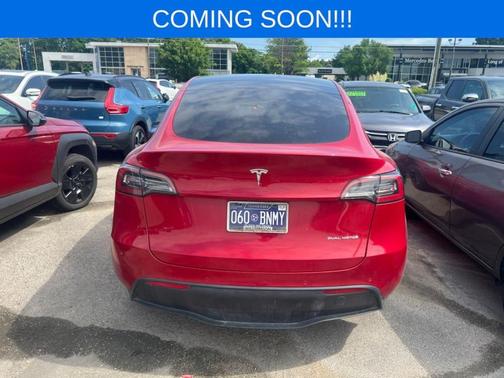 Red Multi 2022 Tesla Model Y Long Range