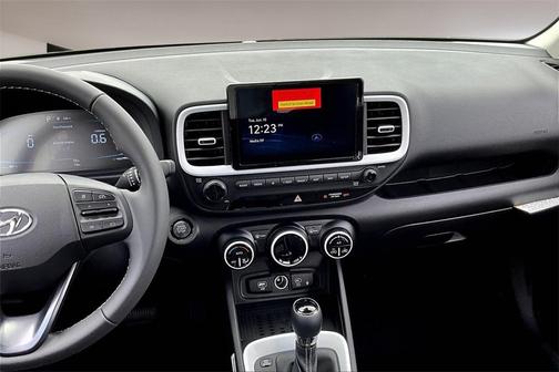 2025 Hyundai VENUE Limited