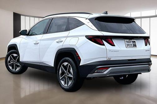 Pearl 2026 Hyundai TUCSON Hybrid SEL