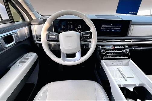 2025 Hyundai SANTA FE SE