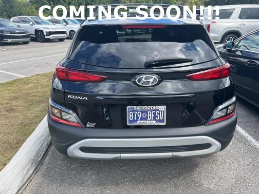 2022 Hyundai KONA SEL