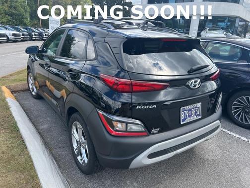 2022 Hyundai KONA SEL