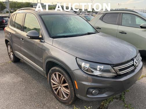 2013 Volkswagen Tiguan SE