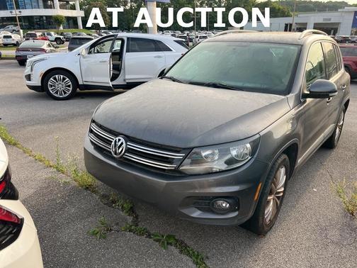 2013 Volkswagen Tiguan SE