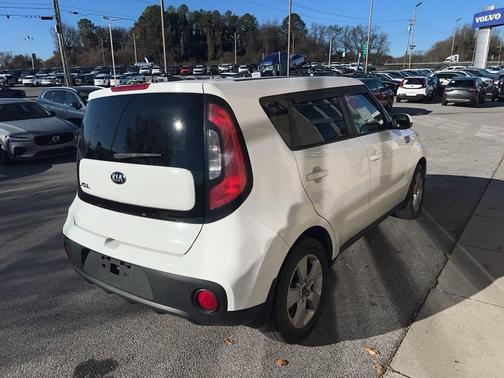 2017 Kia Soul Base