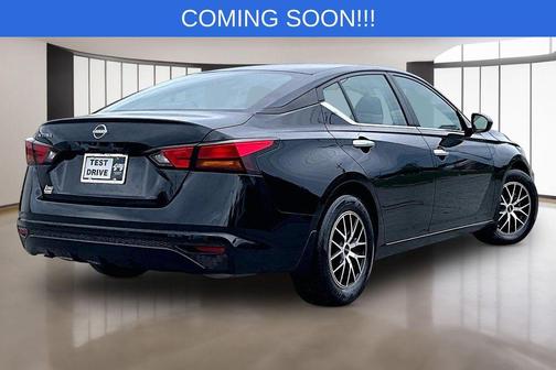 Black 2024 Nissan Altima 2.5 S