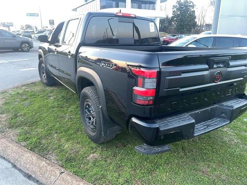 2025 Nissan Frontier PRO-X