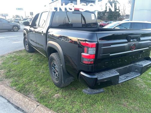 2025 Nissan Frontier PRO-X