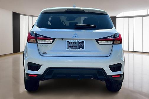 2024 Mitsubishi Outlander Sport 2.0 ES