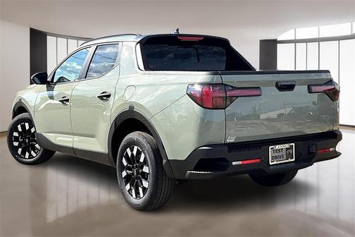 2025 Hyundai SANTA CRUZ SEL Activity