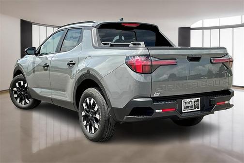 2025 Hyundai SANTA CRUZ SEL Activity