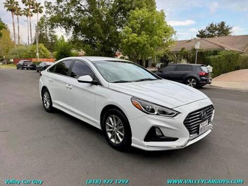 2018 Hyundai SONATA SE