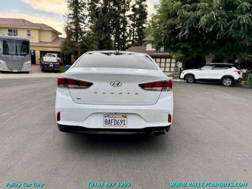 2018 Hyundai SONATA SE
