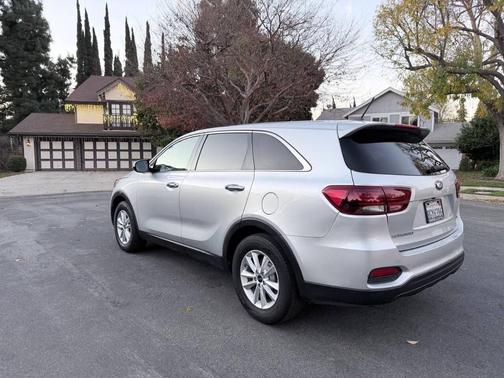 2019 Kia Sorento L