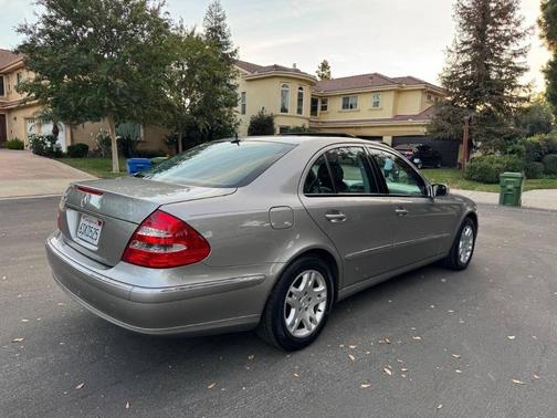 2006 Mercedes-Benz E-Class E 350 4dr Sedan