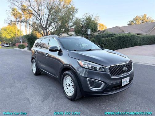 2018 Kia Sorento LX