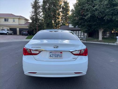 2013 Hyundai SONATA Limited