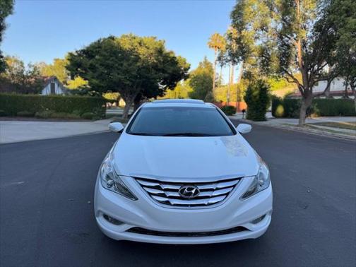2013 Hyundai SONATA Limited