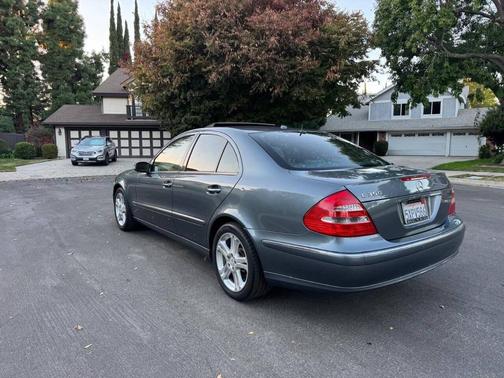 2006 Mercedes-Benz E-Class E 350 4dr Sedan