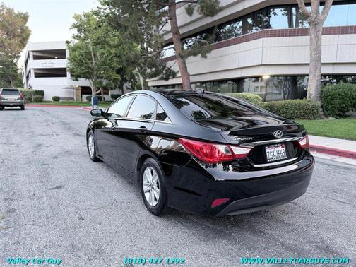 Phantom Black Metallic 2014 Hyundai SONATA GLS
