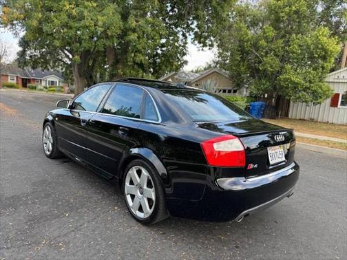 2005 Audi S4 4.2 quattro