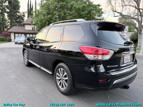 2013 Nissan Pathfinder SV