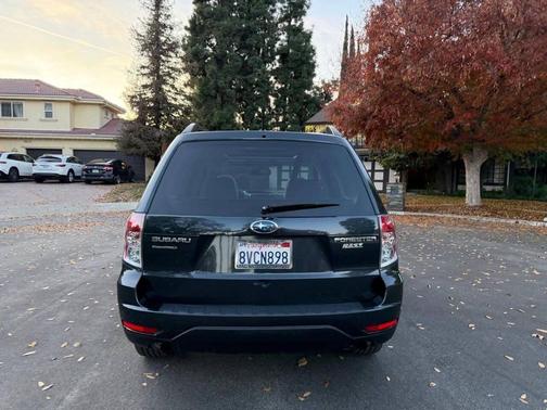 2011 Subaru Forester 2.5 X Premium