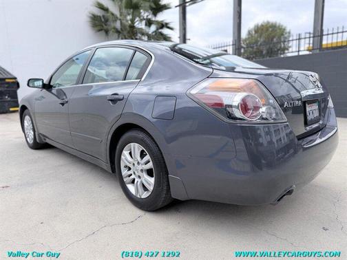 Gray 2010 Nissan Altima 2.5 S