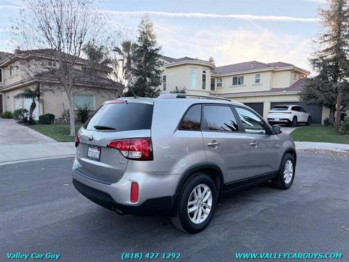 2015 Kia Sorento LX