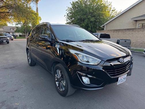 2015 Hyundai TUCSON SE