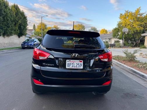 2015 Hyundai TUCSON SE