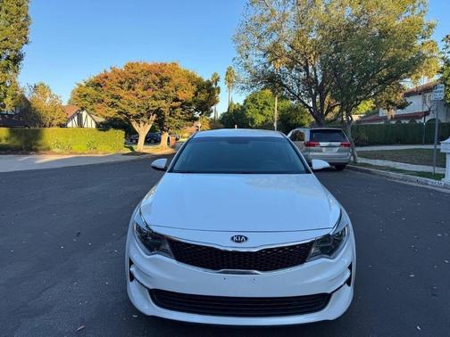 2017 Kia Optima LX