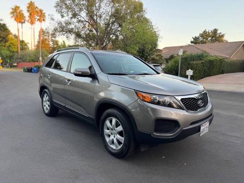 2012 Kia Sorento LX