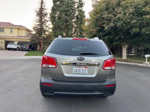 2012 Kia Sorento LX