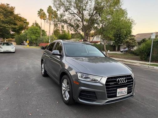2017 Audi Q3 2.0T Premium