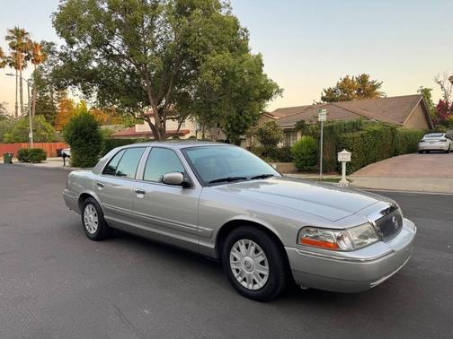 2004 Mercury Grand Marquis GS