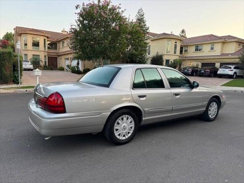 2004 Mercury Grand Marquis GS