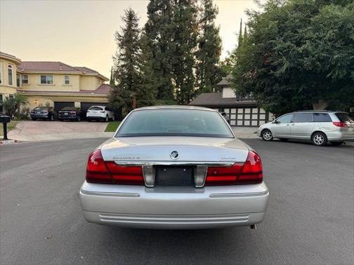 2004 Mercury Grand Marquis GS