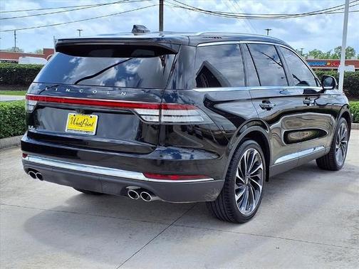 INFINITE BLACK MET CC 2025 Lincoln Aviator RESERVE
