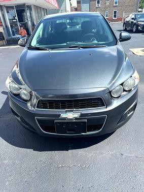 Ashen Gray Metallic 2014 Chevrolet Sonic LT