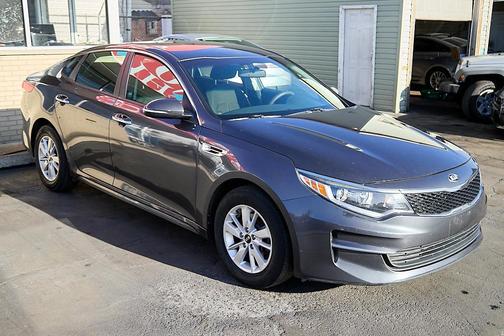 2017 Kia Optima LX