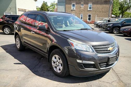 Tungsten Metallic 2017 Chevrolet Traverse LS