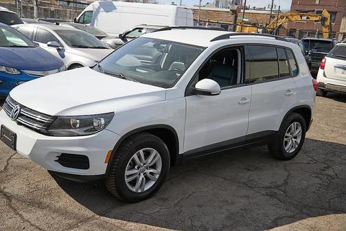 2016 Volkswagen Tiguan S