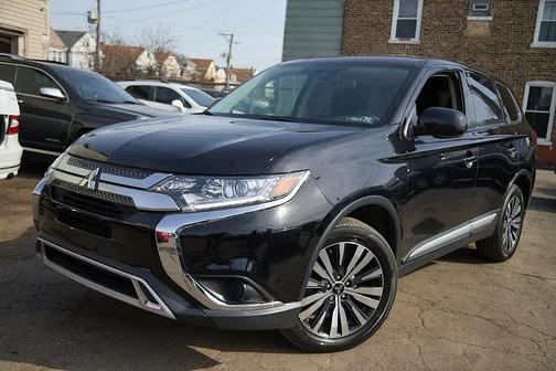 2019 Mitsubishi Outlander SEL