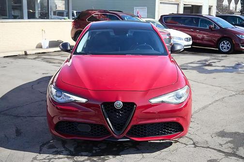 2018 Alfa Romeo Giulia Base