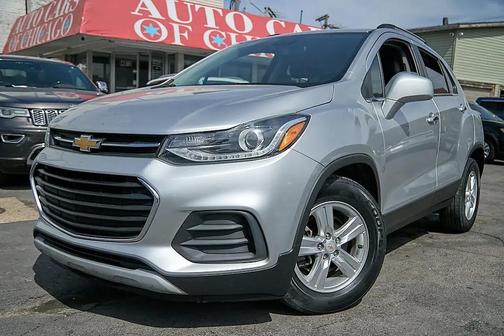 Silver Ice Metallic 2019 Chevrolet Trax LT