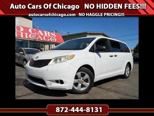 Super White 2012 Toyota Sienna LE