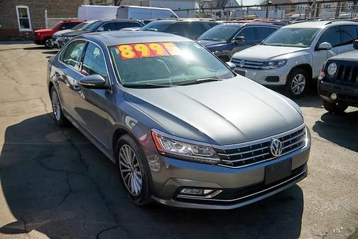 2016 Volkswagen Passat 1.8T SE w/Technology
